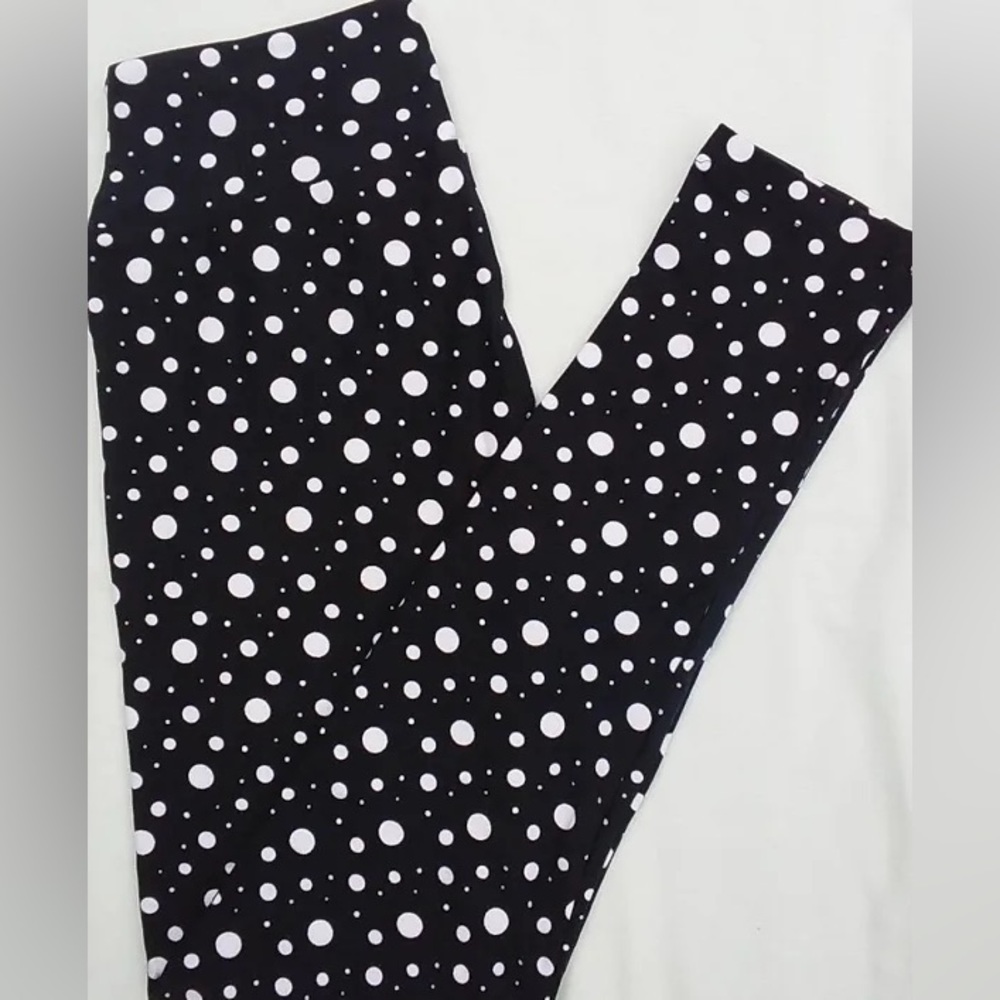NEW Polka Dot Leggings
